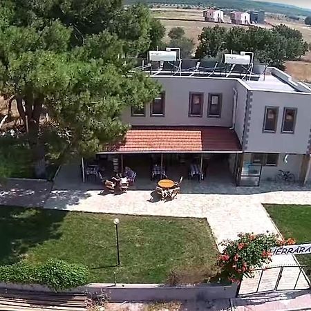 Geyikli Herrara Εξωτερικό φωτογραφία